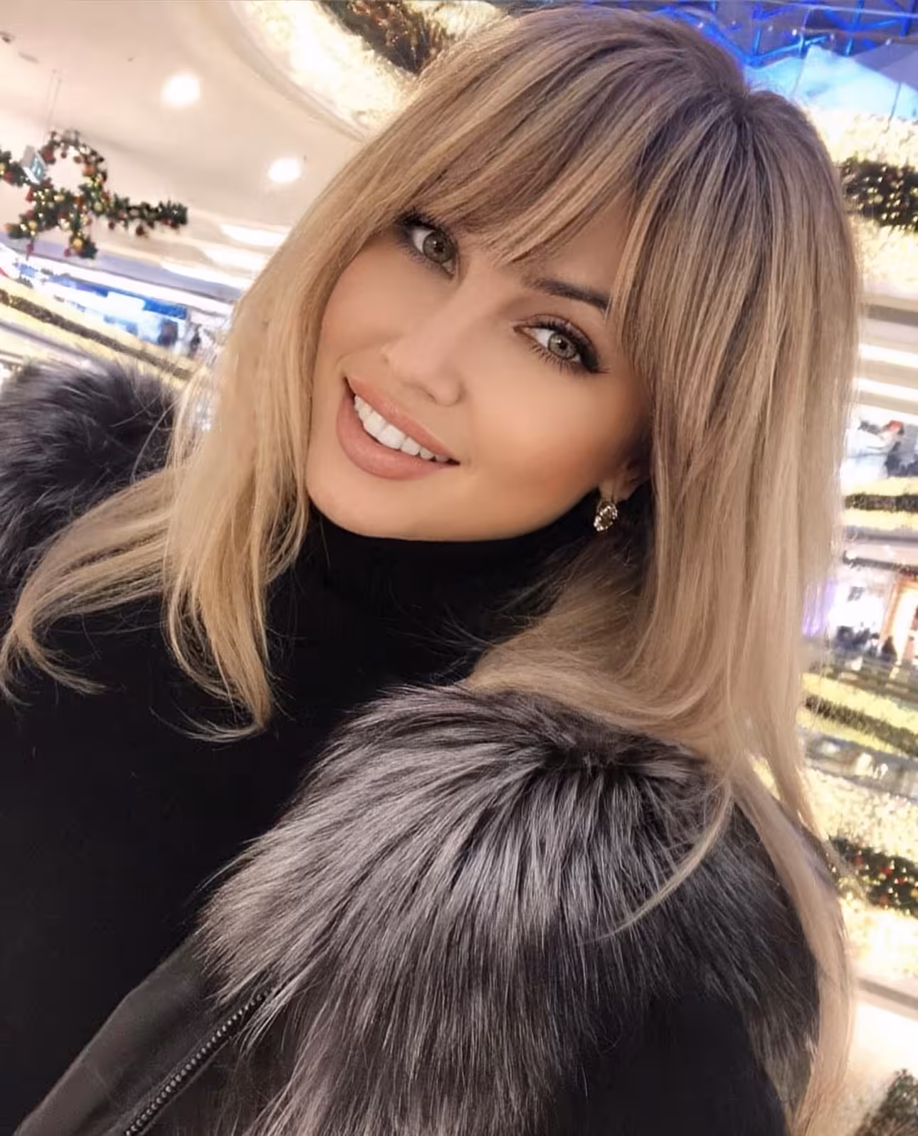 Browse Lady's Information