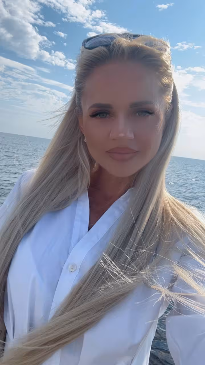 Browse Lady's Information