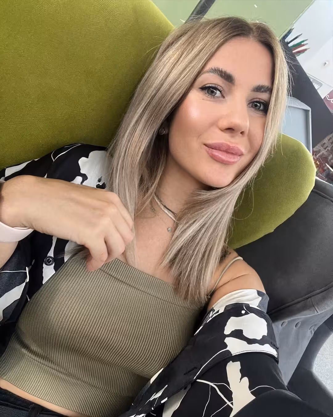 Enter Lady's Portfolio