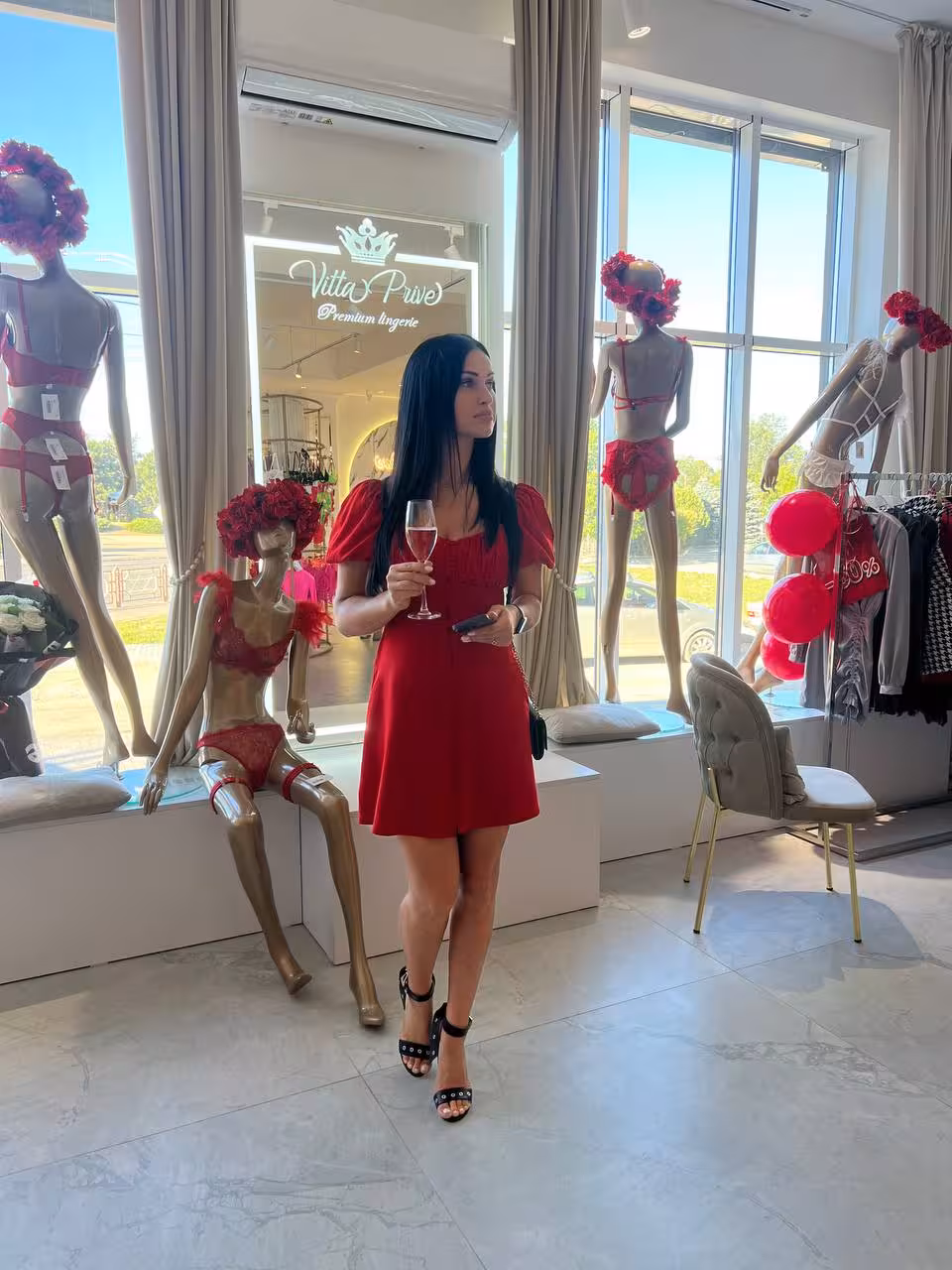 Visit Lady's Profile