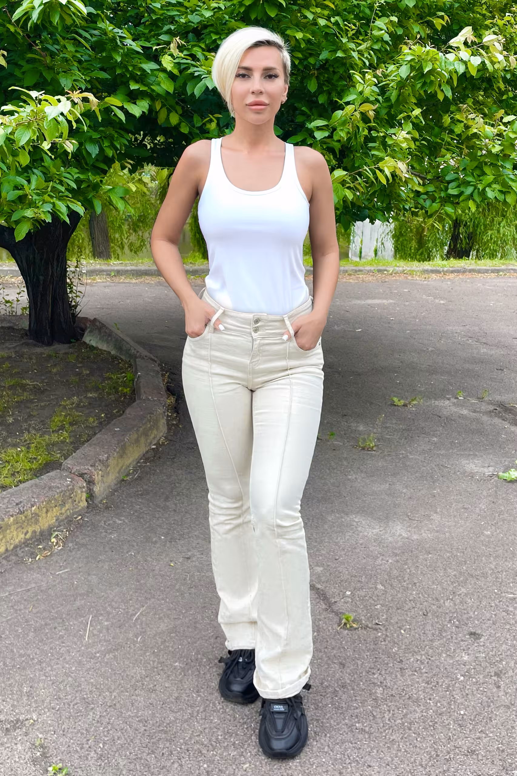 Discover Her Profile