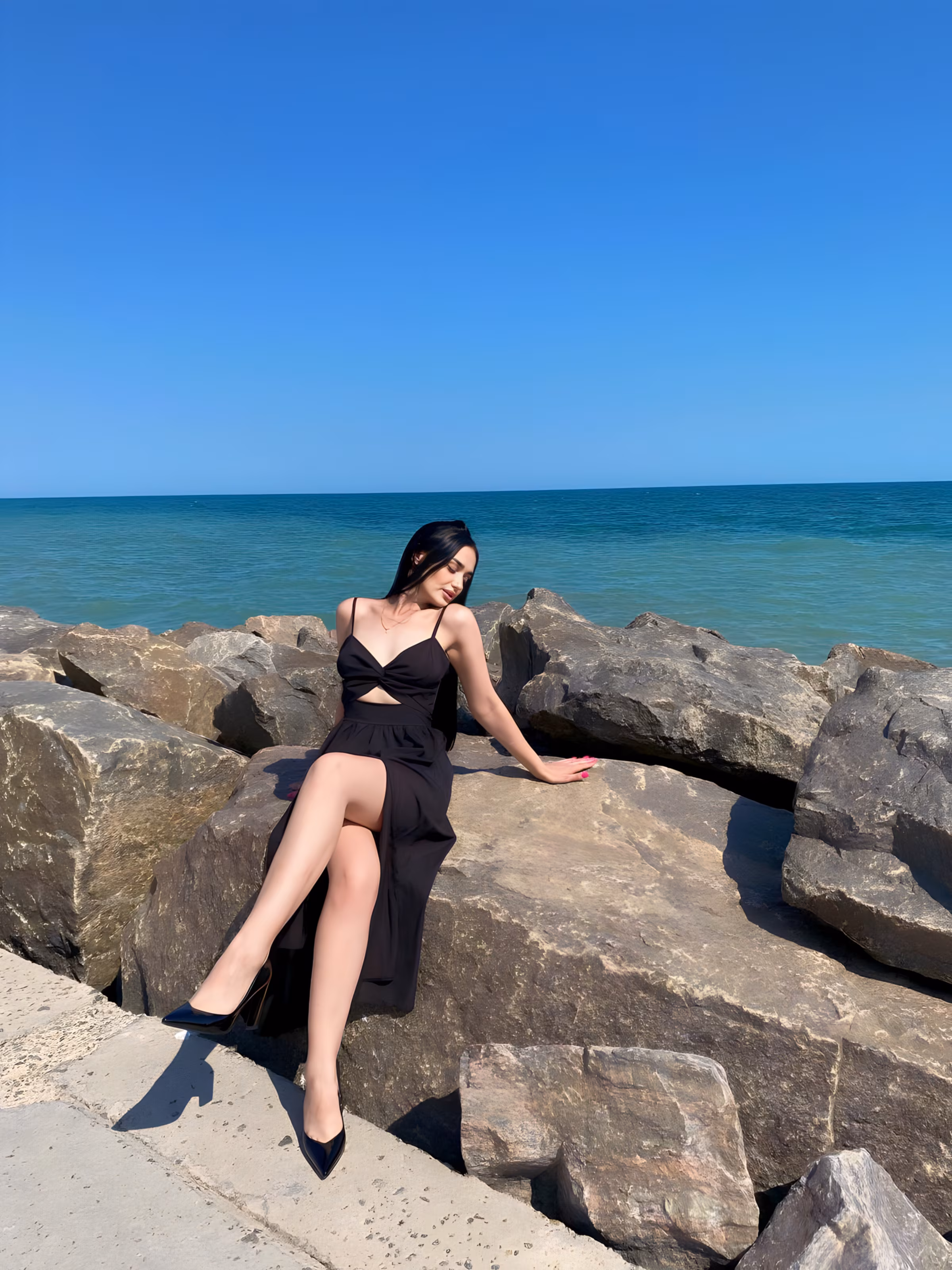 See Lady's Profile