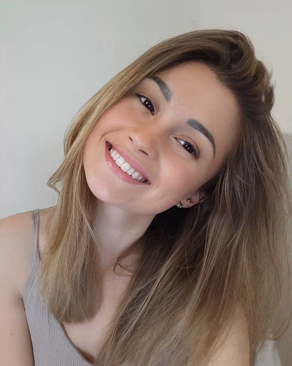 Open Woman's Profile