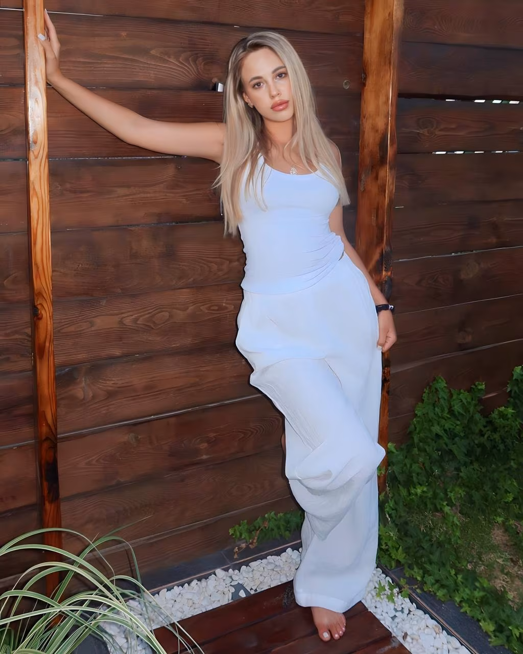 Visit Lady's Profile