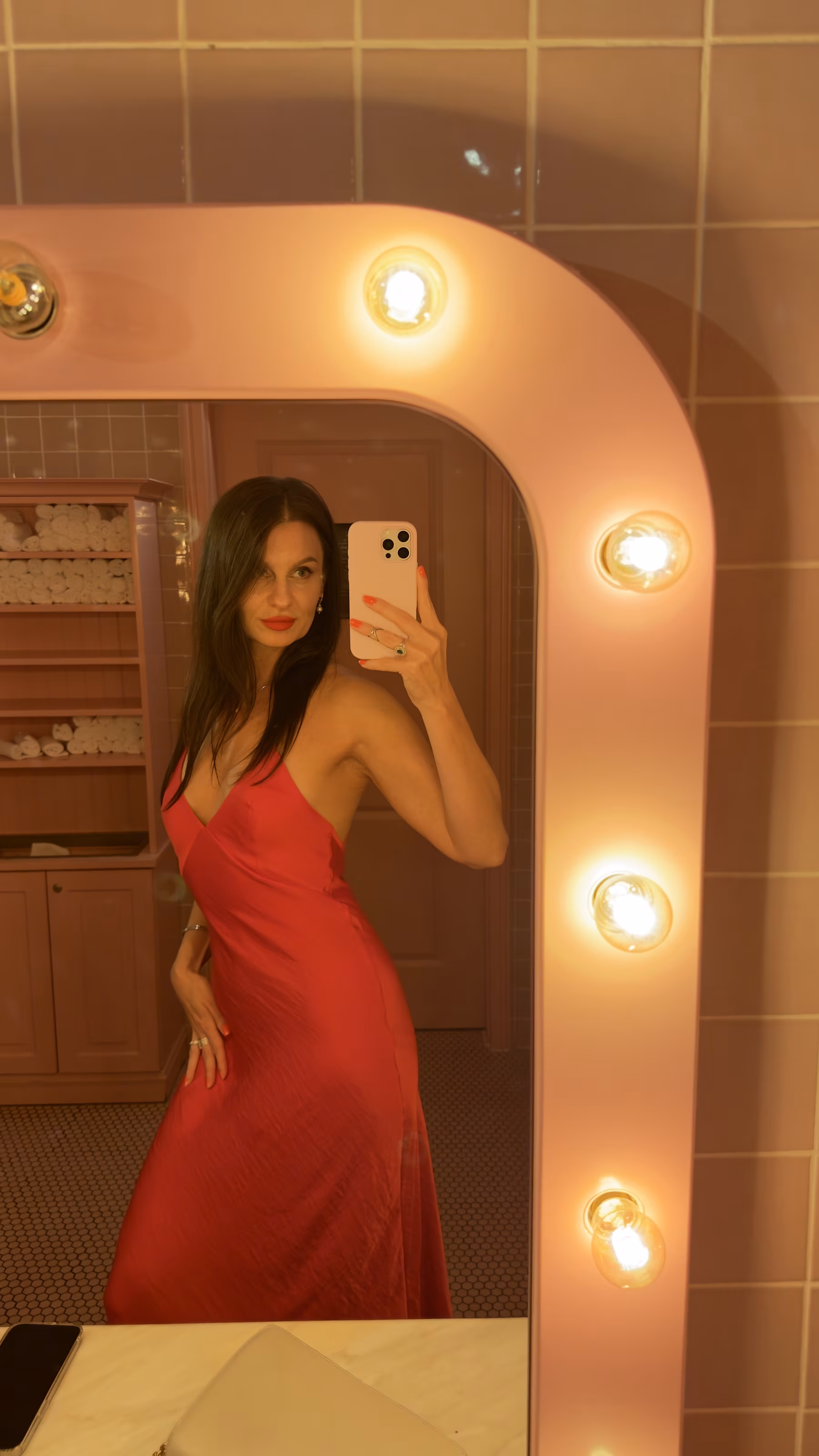 Visit Lady's Profile
