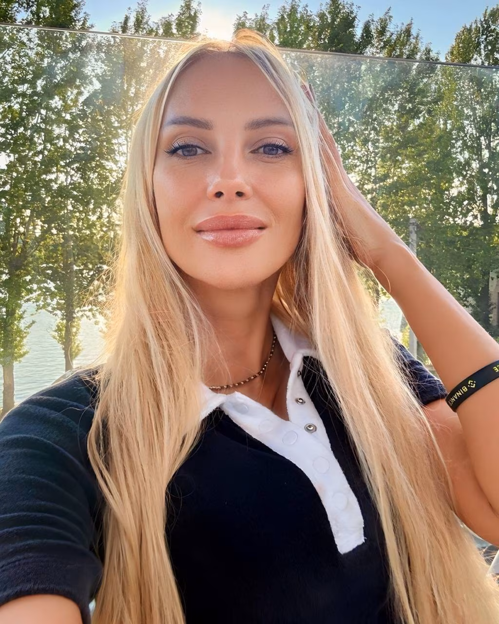Visit Lady's Profile