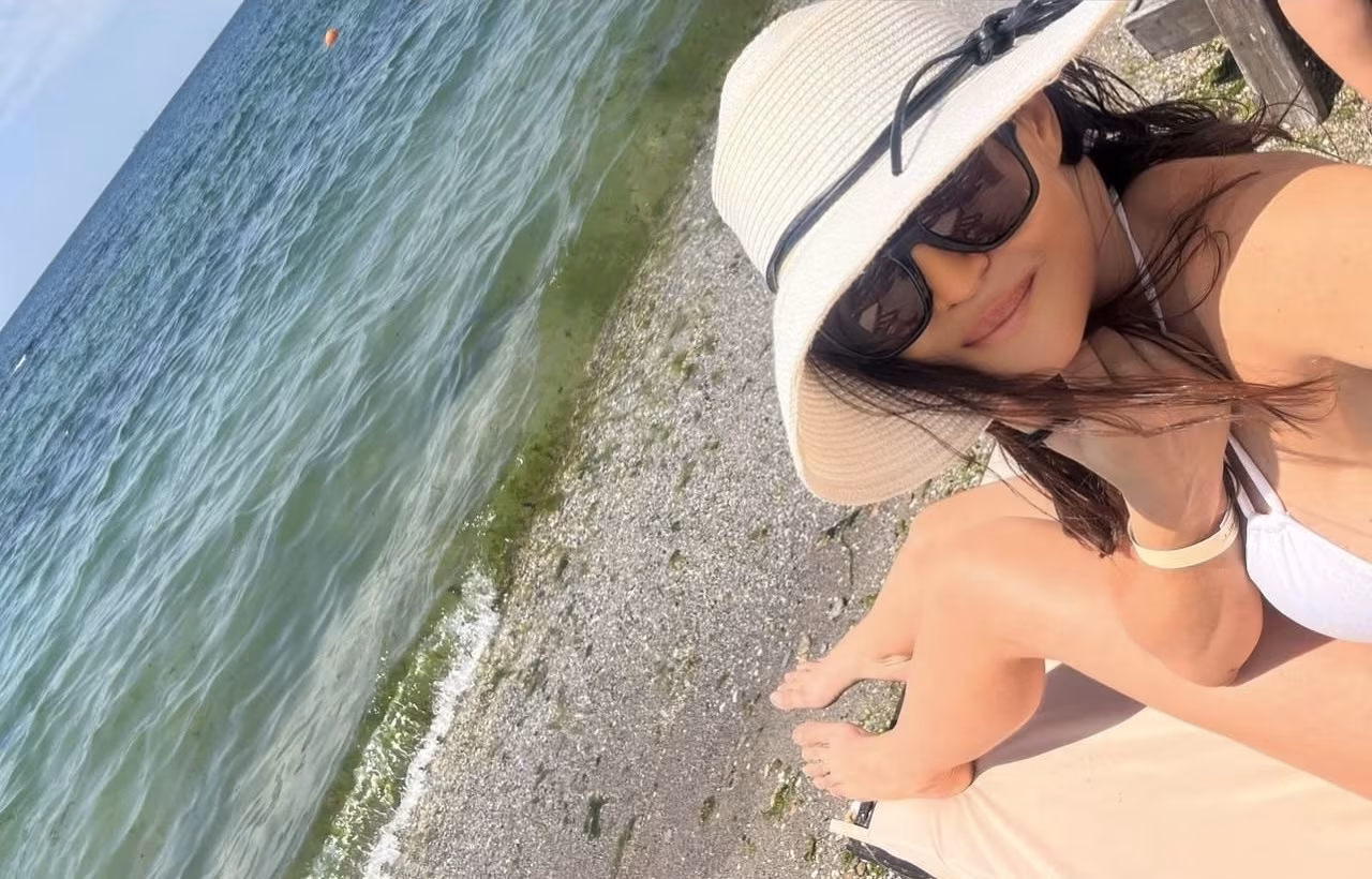 Visit Lady's Profile