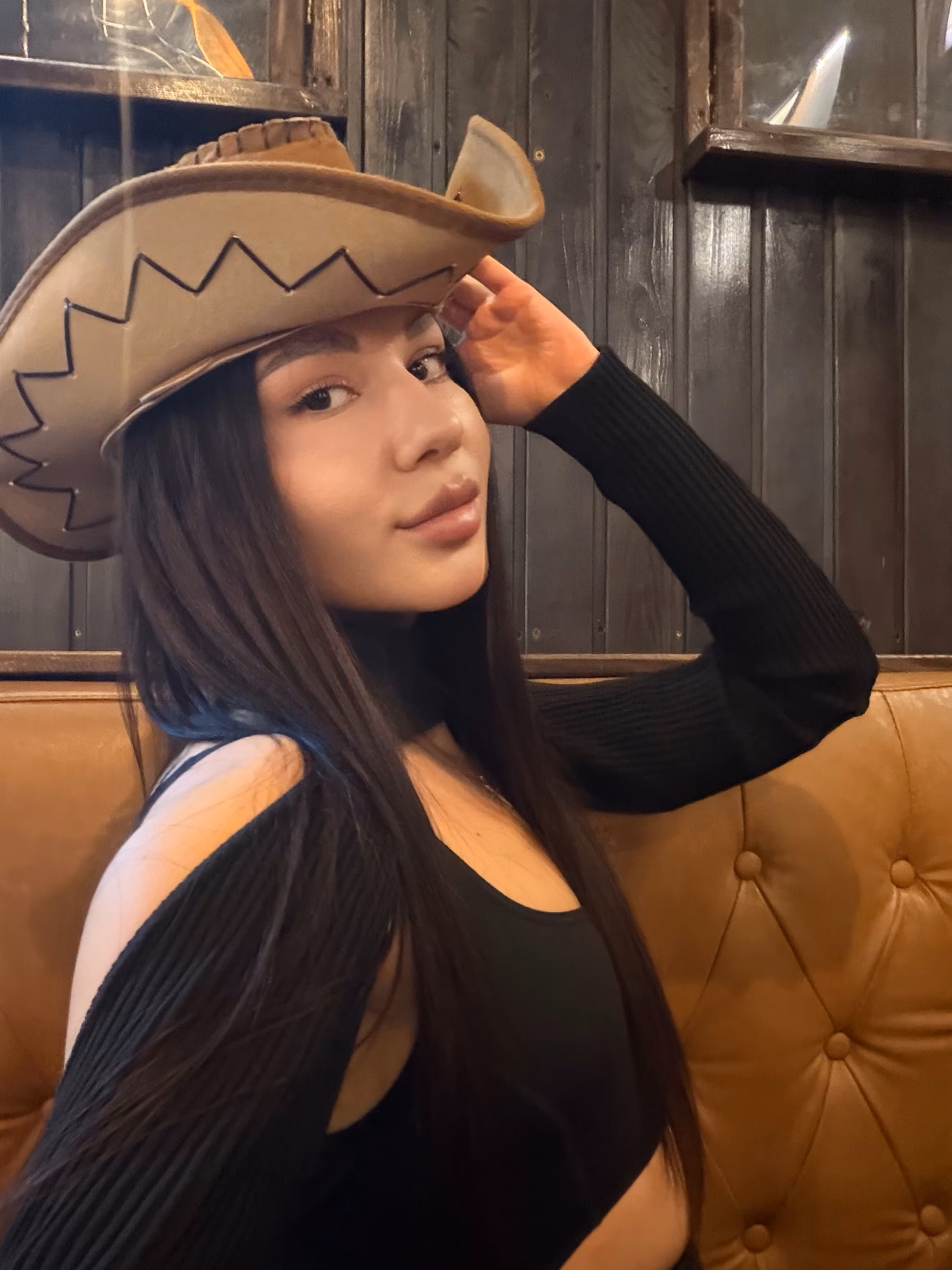 Discover Her Profile