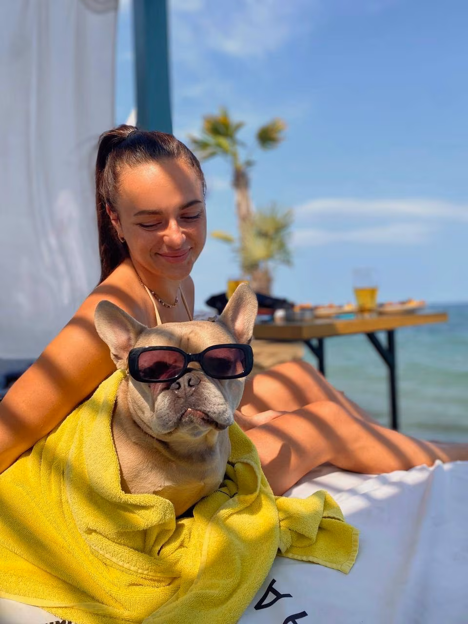 See Lady's Profile