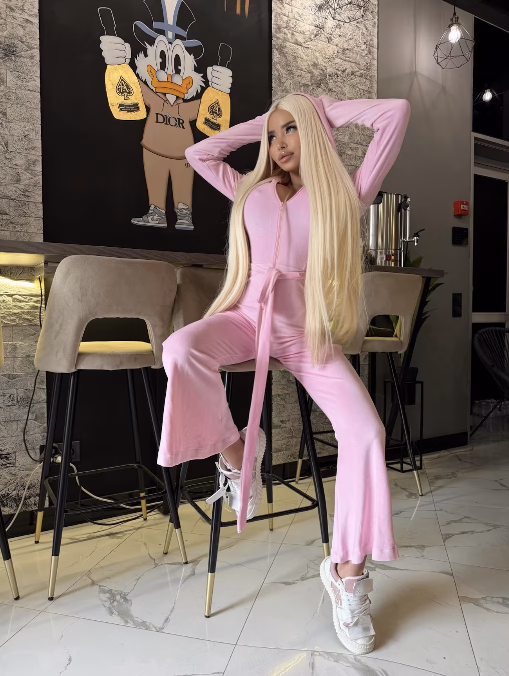 Visit Lady's Profile