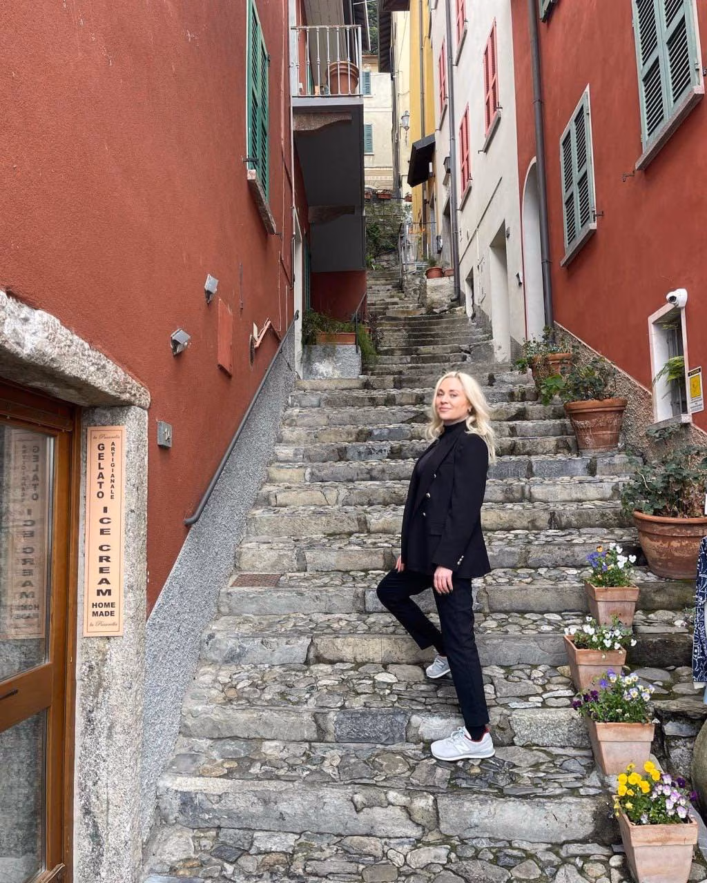Visit Lady's Profile