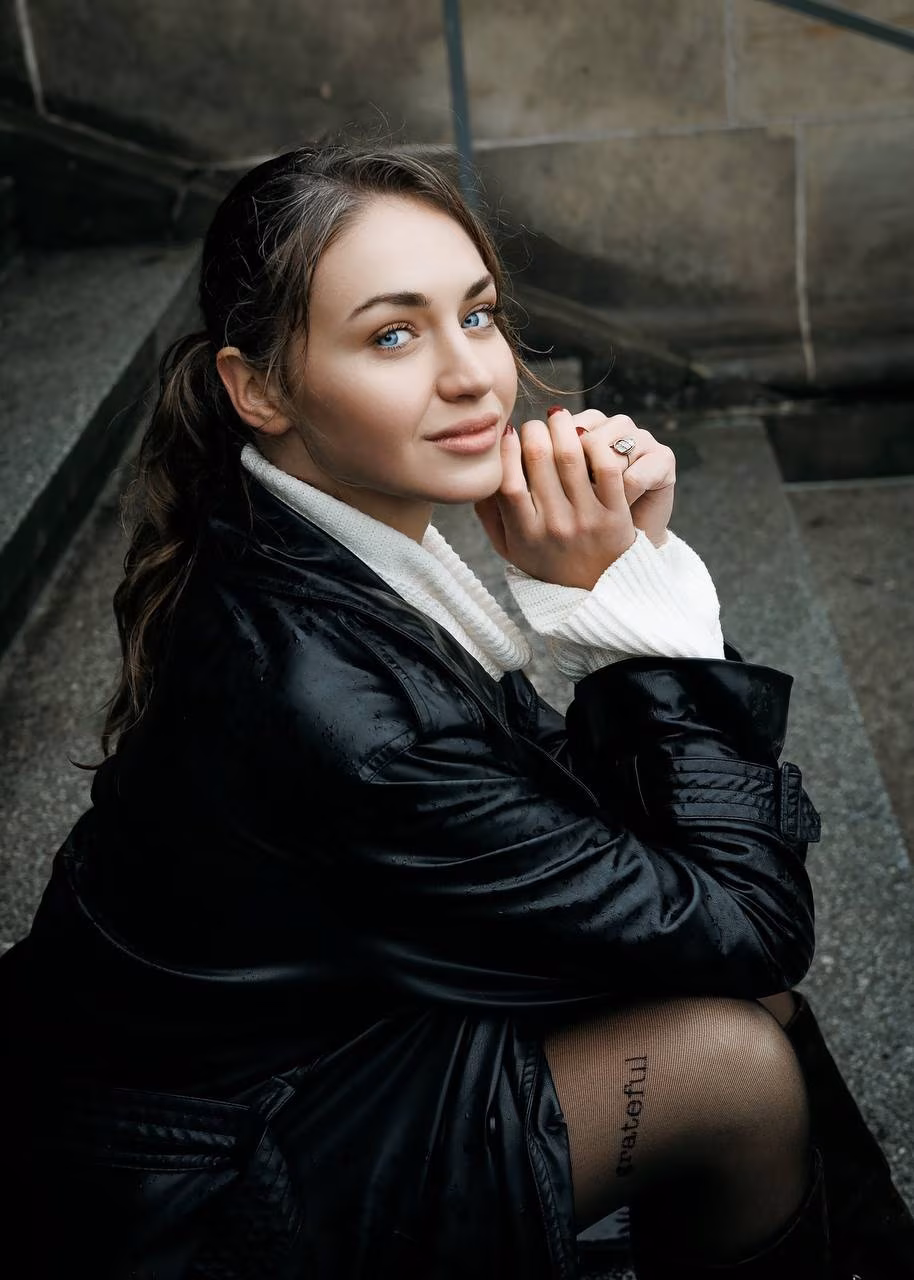 Discover Her Profile