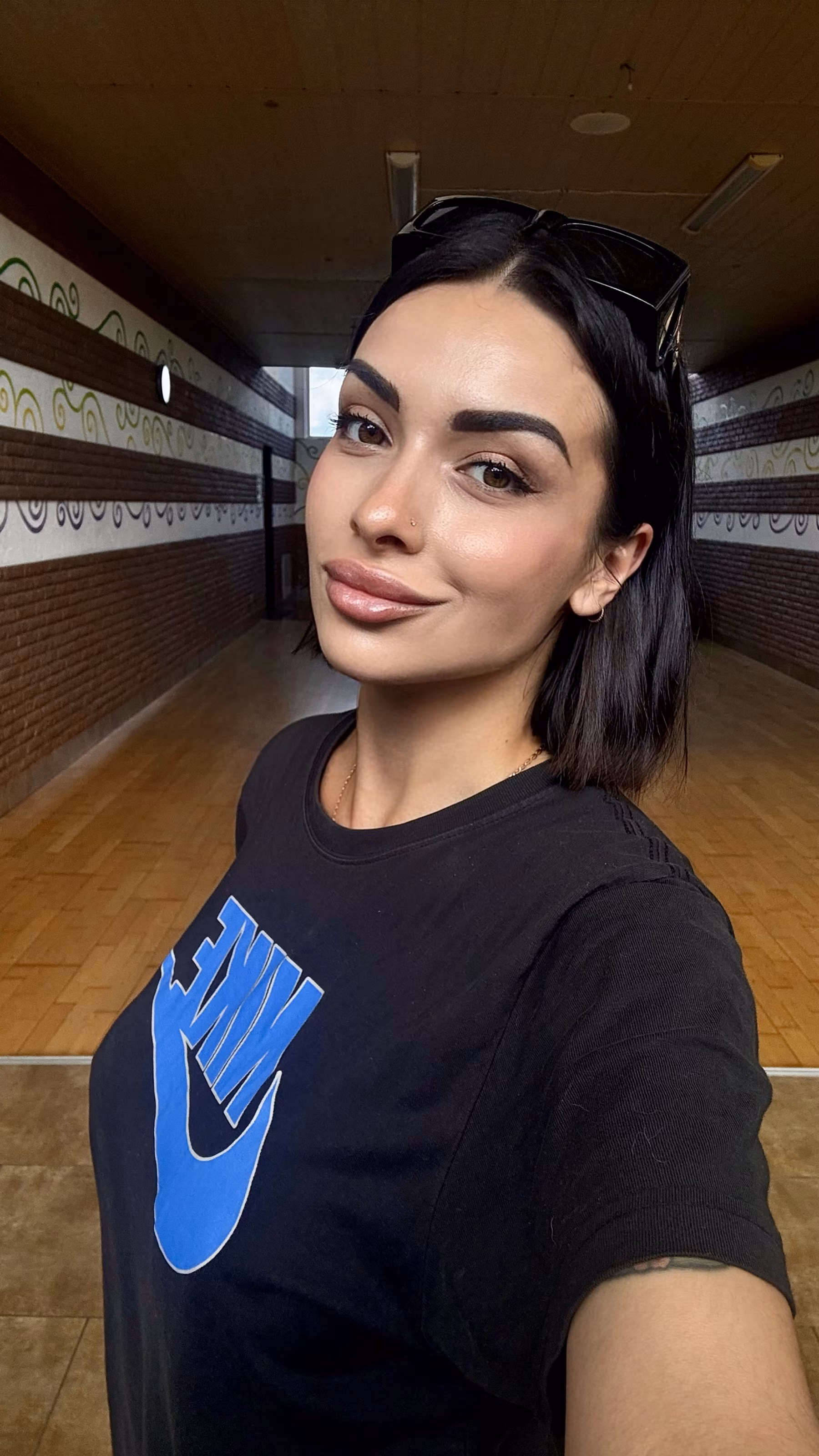 Visit Lady's Profile
