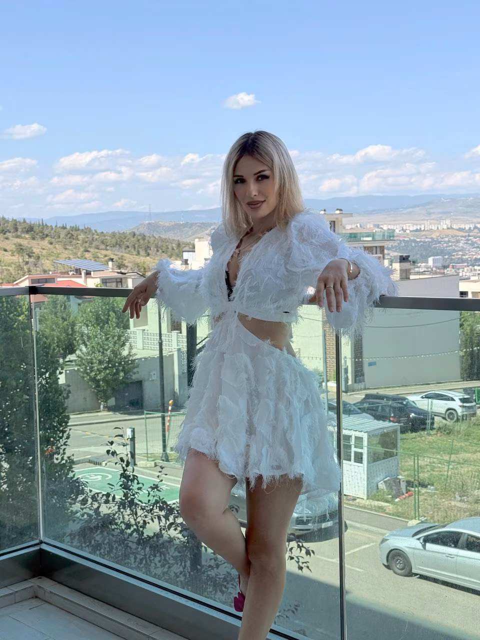 See Lady's Profile
