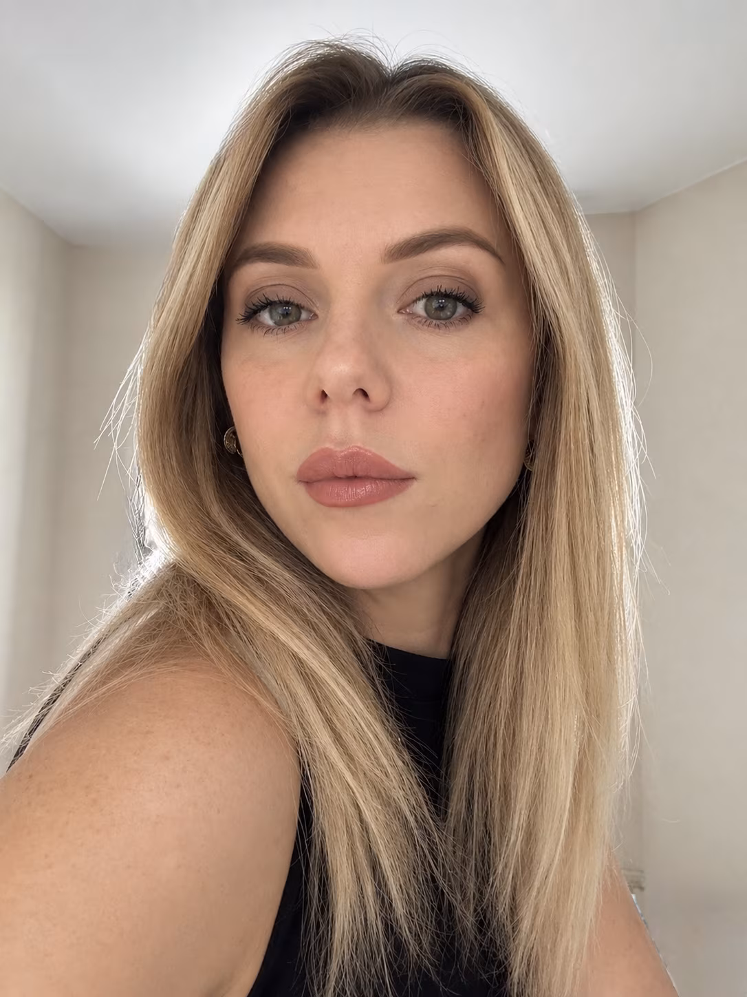 Discover Her Profile