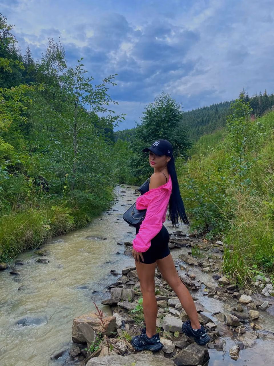 Visit Lady's Profile